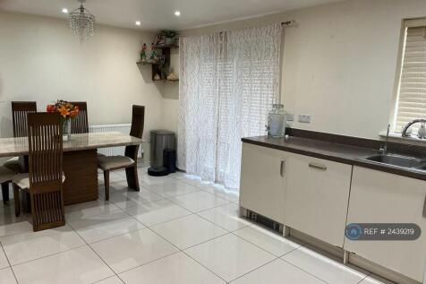 Kitchen And Dining