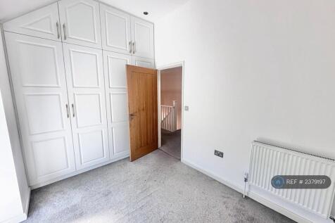 Bedroom 2 (Double)
