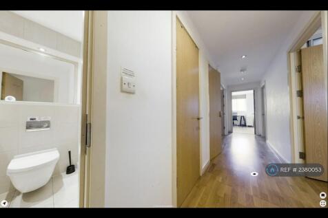 Entrance: Main Bathroom &#43;2 Spacious Store Cupboard