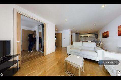 Living Room With Optional Office/3rd Bedroom