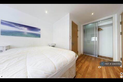 2nd Bedroom (Master Ensuite) Has Fitted Wardrobe