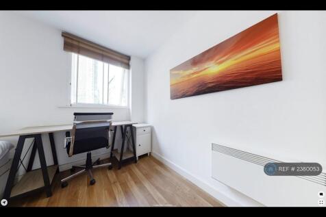 3rd Bedroom Can Just Be Set Up As Office Or Both