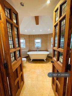 Master En-Suite