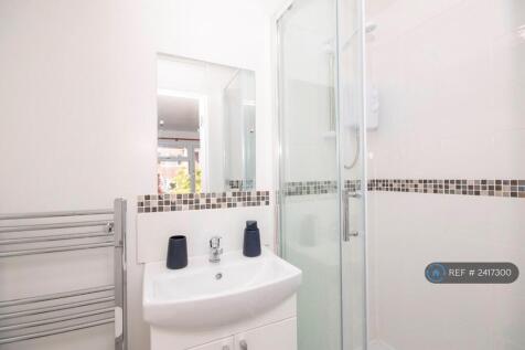 Bedroom 1 En-Suite 