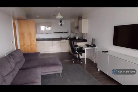 Living Room &amp; Kitchen