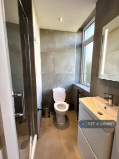 Room 5 En-Suite