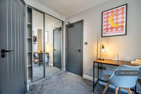 All Built In Wardrobes And Workstations