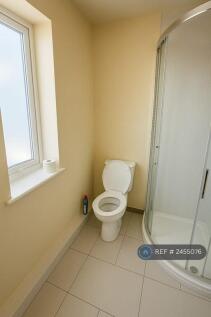En-Suite 2