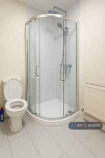 En-Suite 1