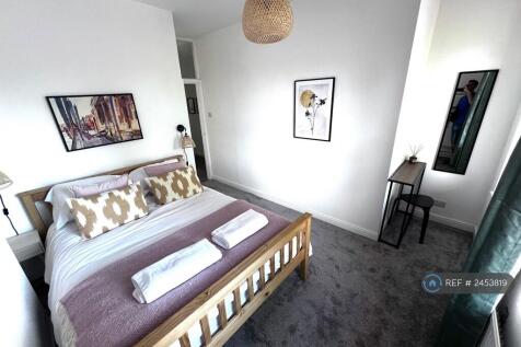 Kingsize Bedroom 3