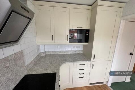 Kitchen, With Integrated Microwave
