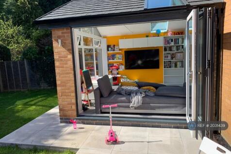 Orangery- Bi Fold Open