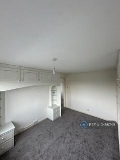Upstairs Bedroom 1