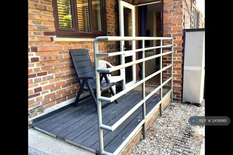 Property Image 32