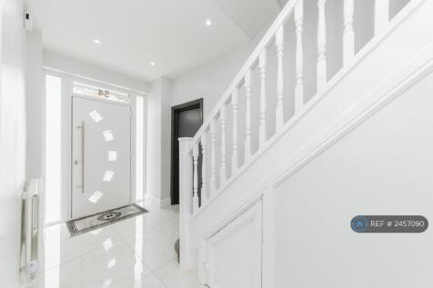 Entrance Hall Way