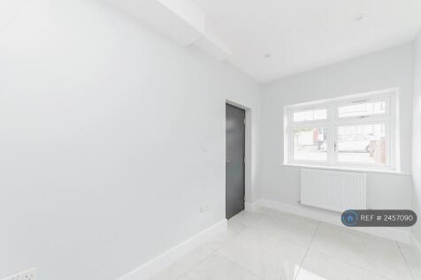 Ground Floor Bedroon With Ensuite