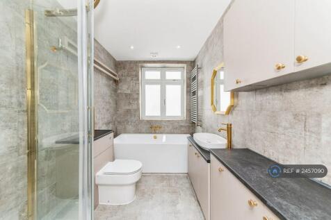 Master Ensuite