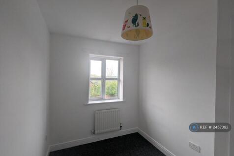Upstairs Bedroom 4