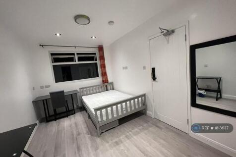 Ensuite Room 1