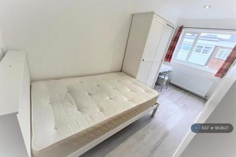 Ensuite Room 5