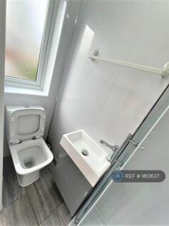 Bathroom In Ensuite Room 5