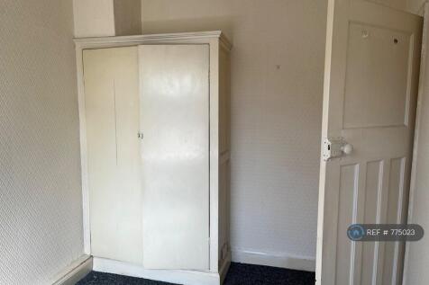 Rear Double Bedroom