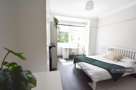 Middle Floor Bedroom