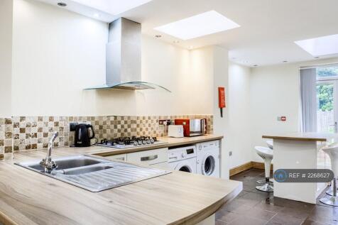 Kitchen Living Room 