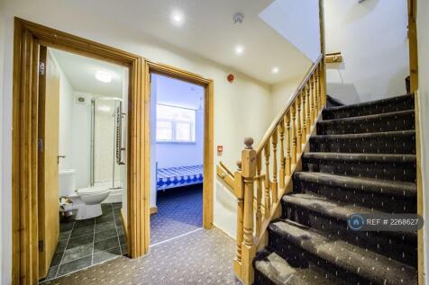 Hallway/ Landing 