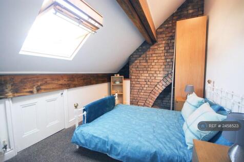 Large Kingsize Bedroom 5