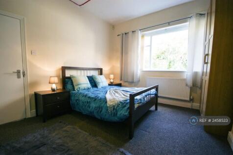 Large Bedroom 1 On The Ground Floor