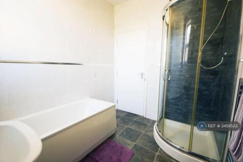 Lovely Bathroom 