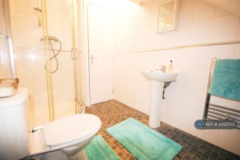 Bathroom 2 With Shower 