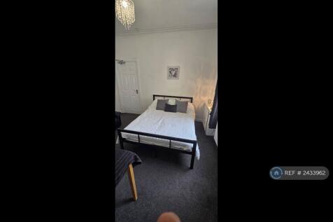 Furnished Front Downstairs Room Available