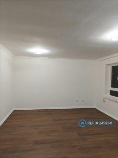 Living Room (2)