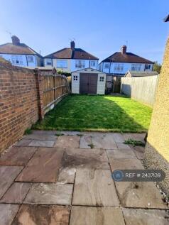 Back Garden With Patio &amp; Shed