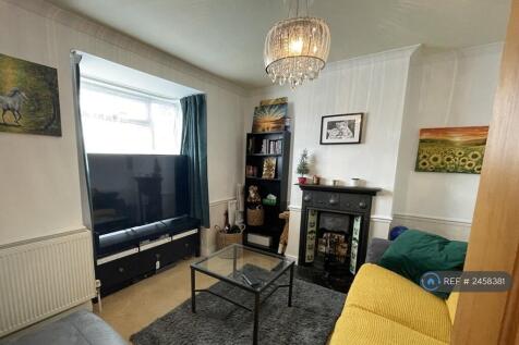 Living Room, Gf, Front