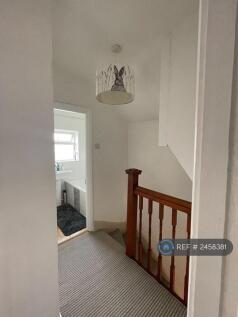 Landing 1st Floor