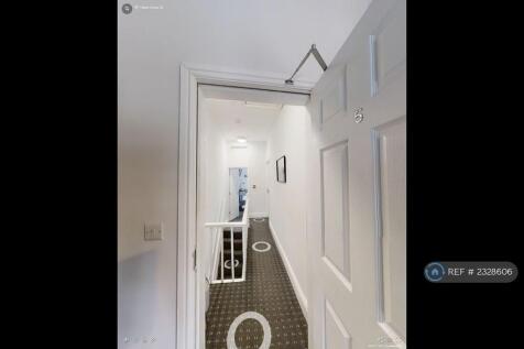 1st Floor Landing