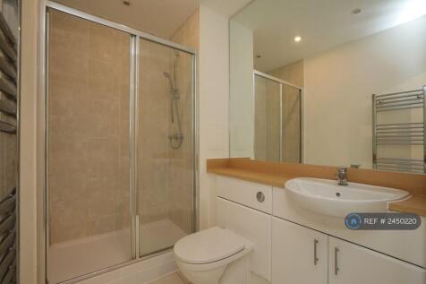 Master En-Suite