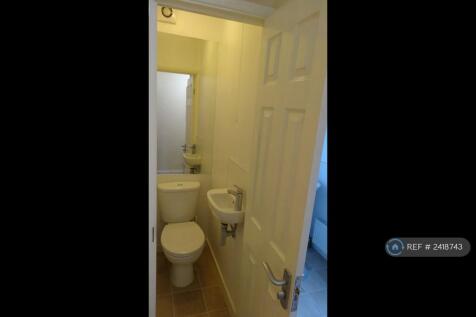 Upstairs Separate Wc