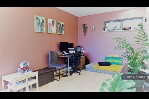 Extended Reception Area