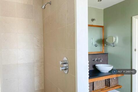 Bath &amp; Shower Room
