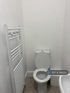 Room 3 - Ensuite With Kitchenette Upstairs