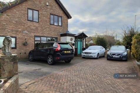 Main Property - Private Parking