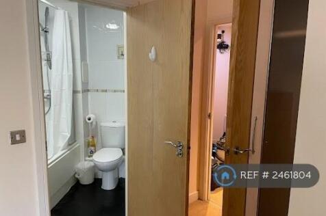 Master Bedroom Ensuite