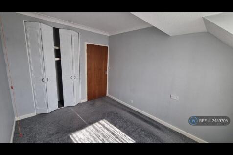 Bedroom &amp; Fitted Wardrobe