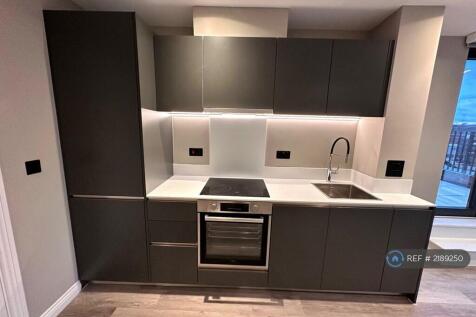 Porcelanosa Kitchen