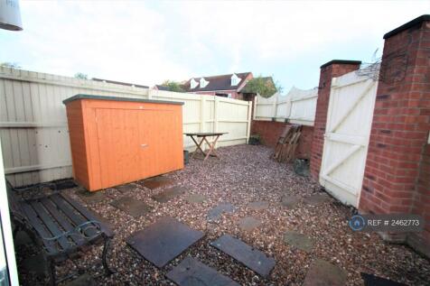 Easily Maintained Rear Garden