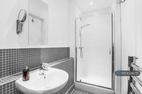 Shower Room 1